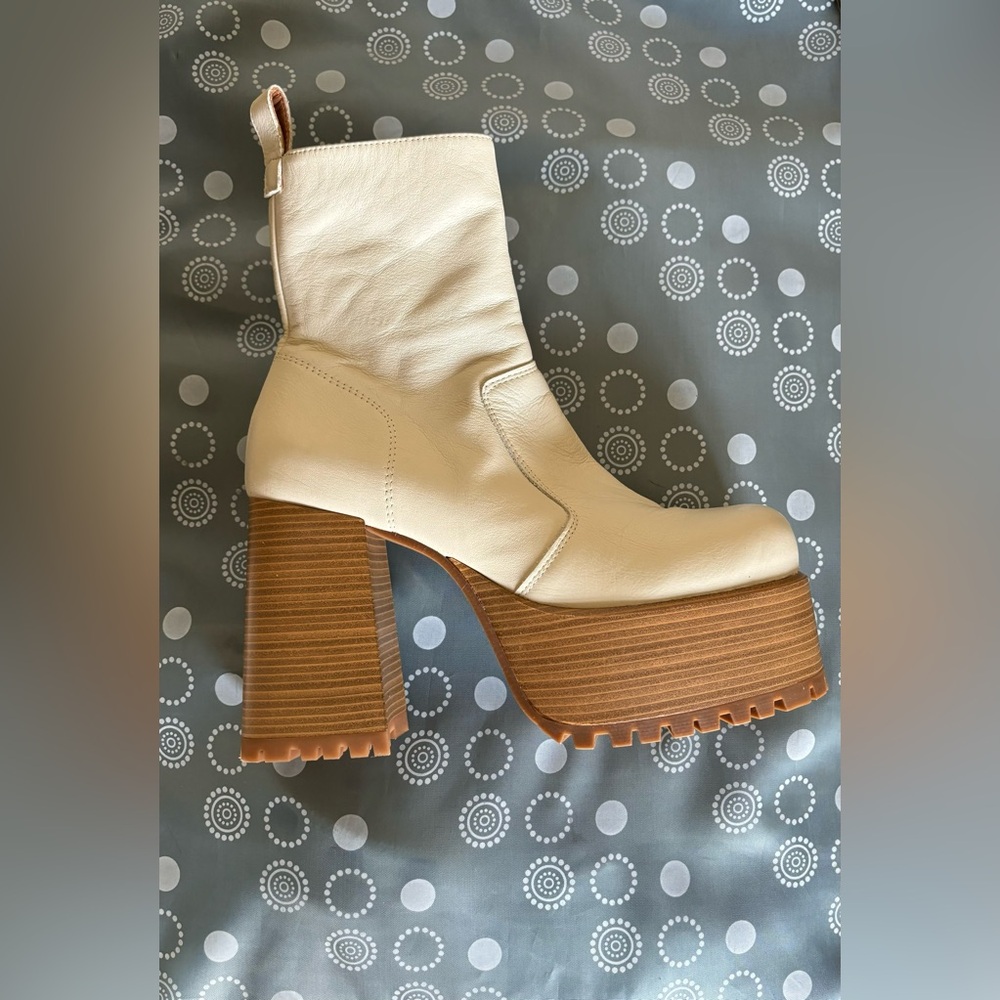 ASOS Boho 00’s Platform Boot